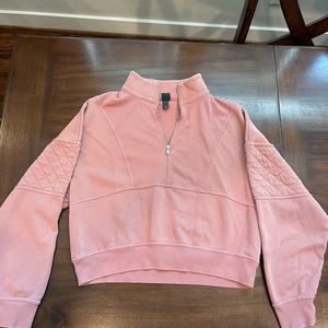 Wild fable sweat shirt